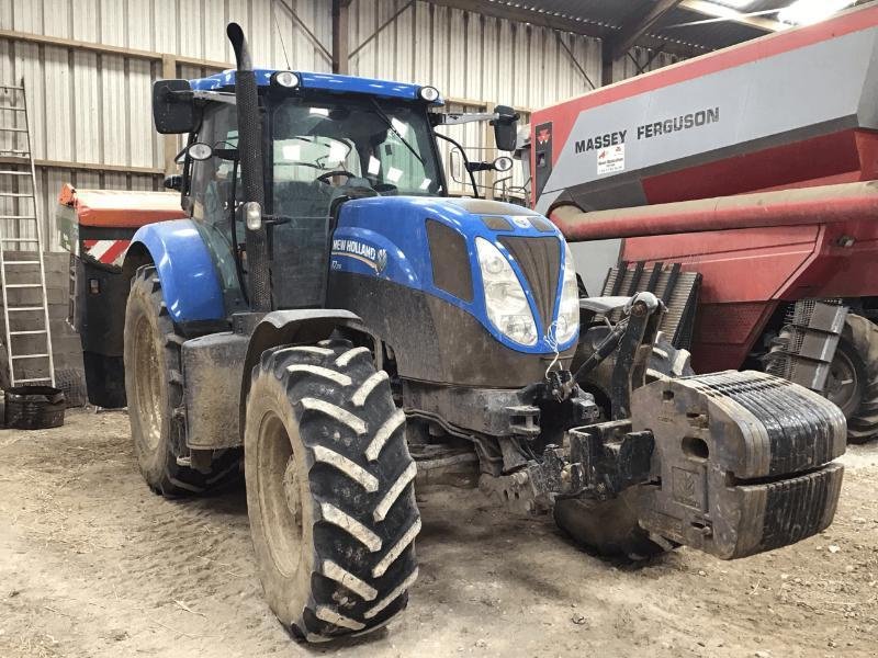 Traktor del tipo New Holland T7.170 R C CLAS., Gebrauchtmaschine en HERLIN LE SEC (Imagen 2)