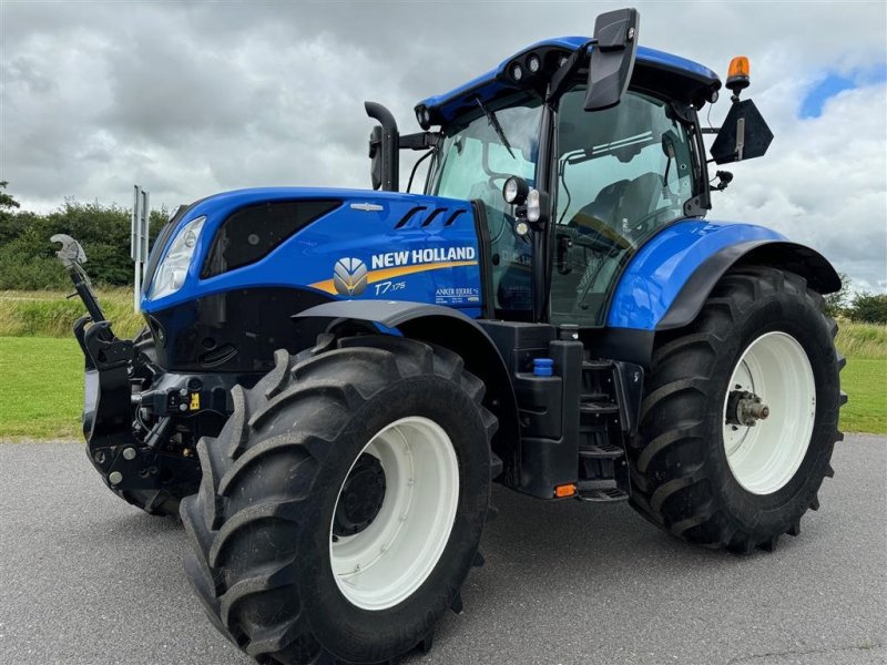 Traktor Türe ait New Holland T7.175 Autocommand, Gebrauchtmaschine içinde Holstebro (resim 1)