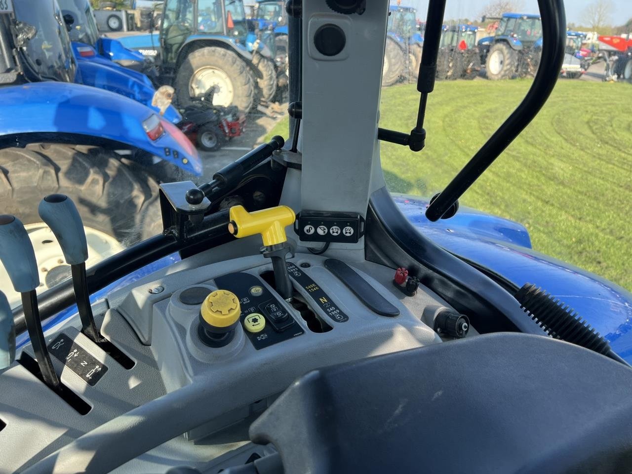 Traktor typu New Holland T7.175, Gebrauchtmaschine w Hadsten (Zdjęcie 7)