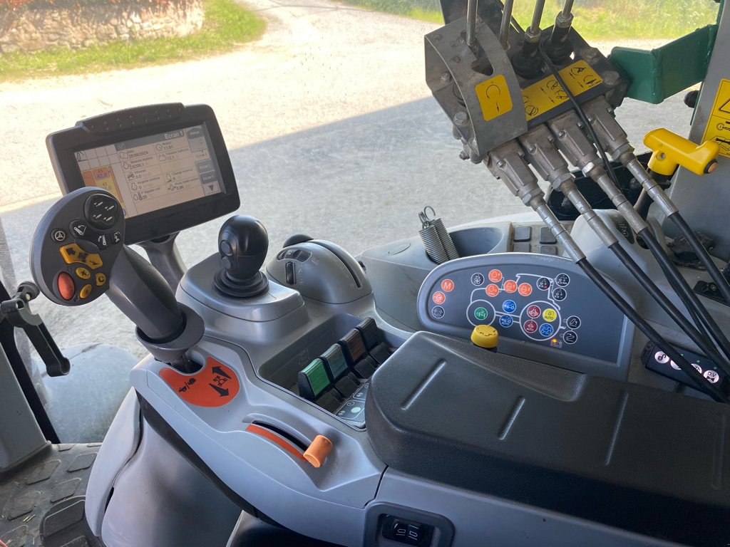 Traktor a típus New Holland T7.185  AUTOCOMMAND, Gebrauchtmaschine ekkor: MONTLUCON (Kép 9)