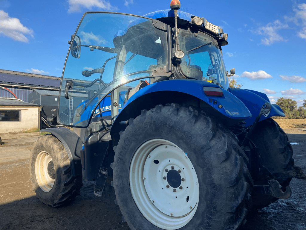 Traktor za tip New Holland T7.185 RANGE COMMAND, Gebrauchtmaschine u TREMEUR (Slika 4)