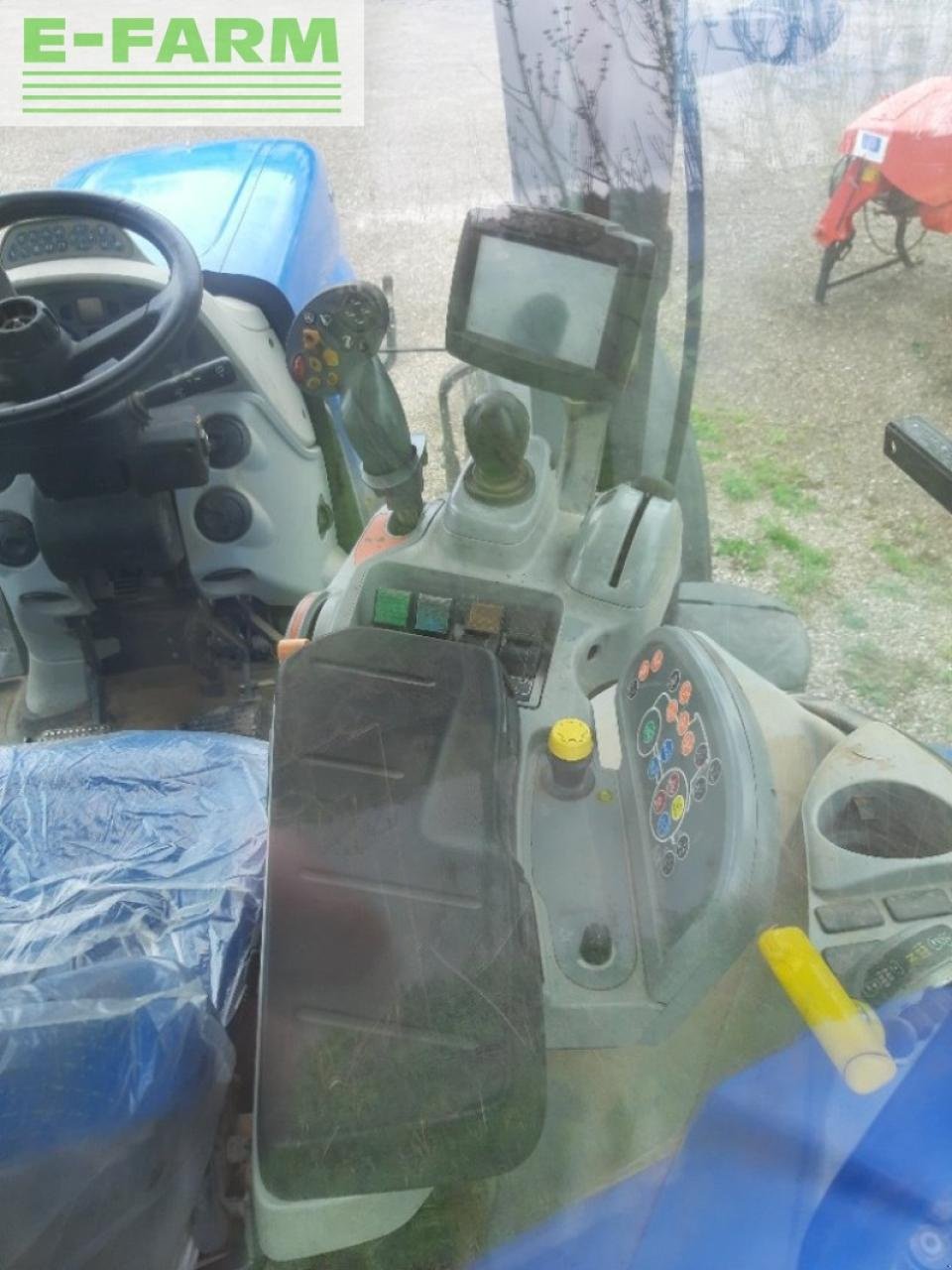 Traktor typu New Holland t7.185, Gebrauchtmaschine w CHAUVONCOURT (Zdjęcie 10)