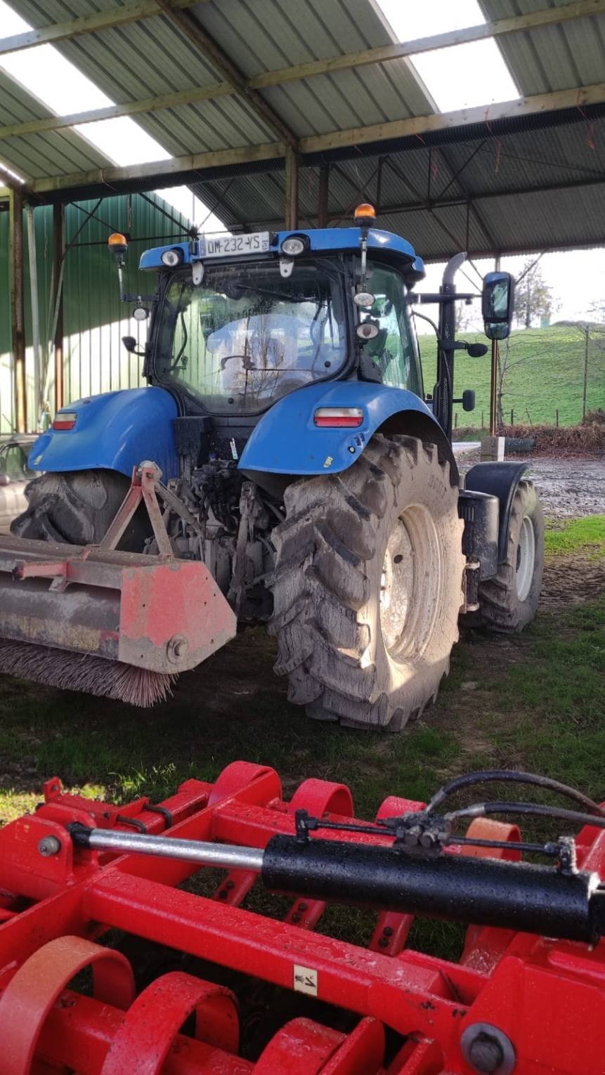 Traktor des Typs New Holland T7.185AC, Gebrauchtmaschine in Le Horps (Bild 7)