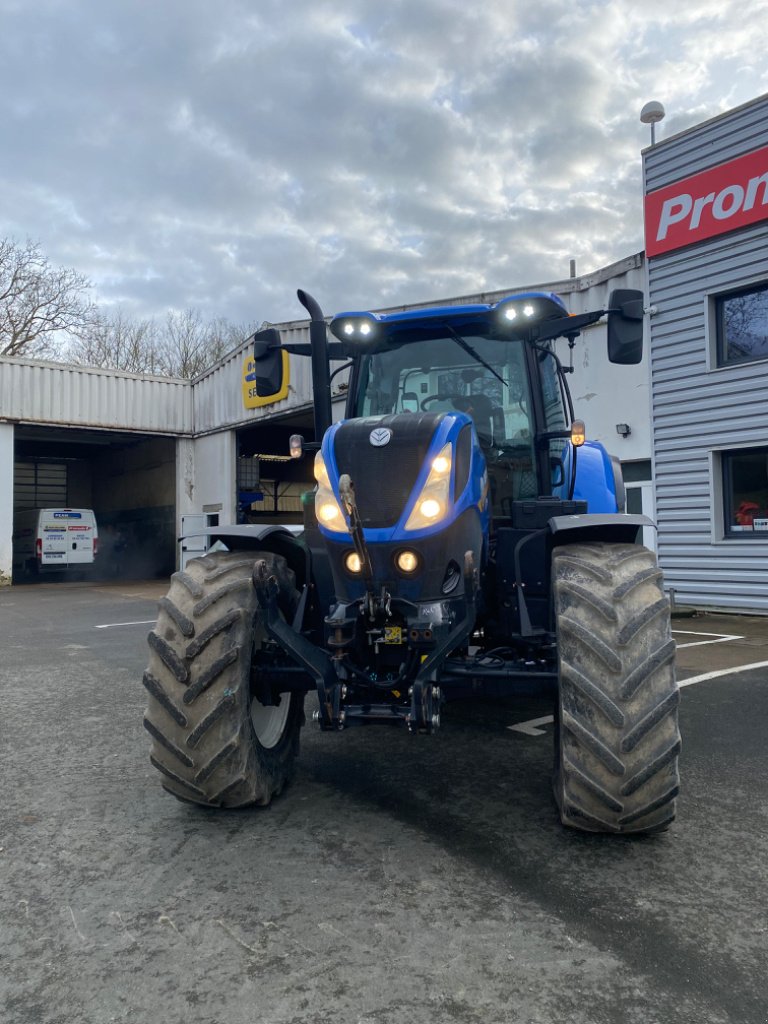 Traktor Türe ait New Holland T7.190 RC, Gebrauchtmaschine içinde CORMENON (resim 2)