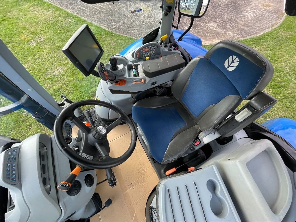 Traktor des Typs New Holland T7.190, Gebrauchtmaschine in Montauban (Bild 10)