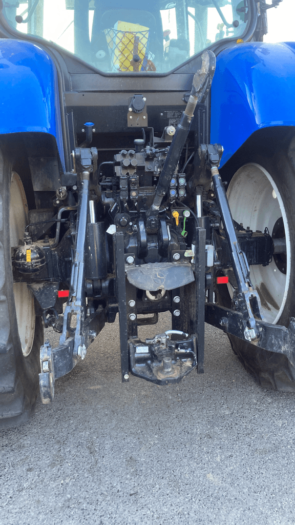 Traktor van het type New Holland T7.195S PC S5, Gebrauchtmaschine in TREMEUR (Foto 4)