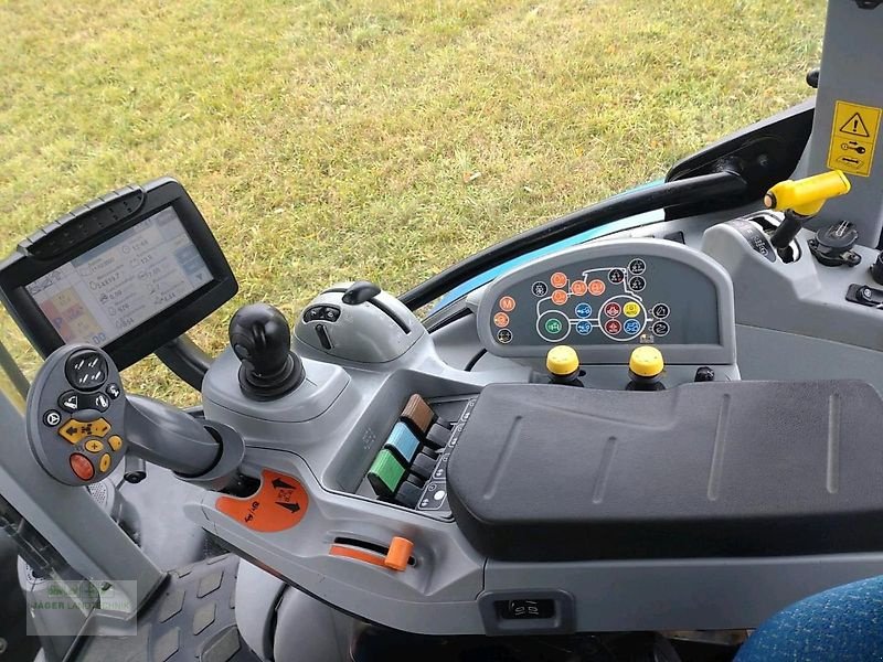 Traktor del tipo New Holland T7.200 AC/Auto Command/Stufenlos/4800 Std., Gebrauchtmaschine en Gerstetten (Imagen 9)