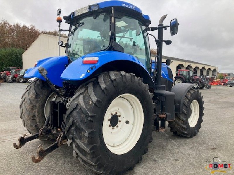 Traktor Türe ait New Holland T7.200 AUTOCOMMA, Gebrauchtmaschine içinde Gennes sur glaize (resim 3)