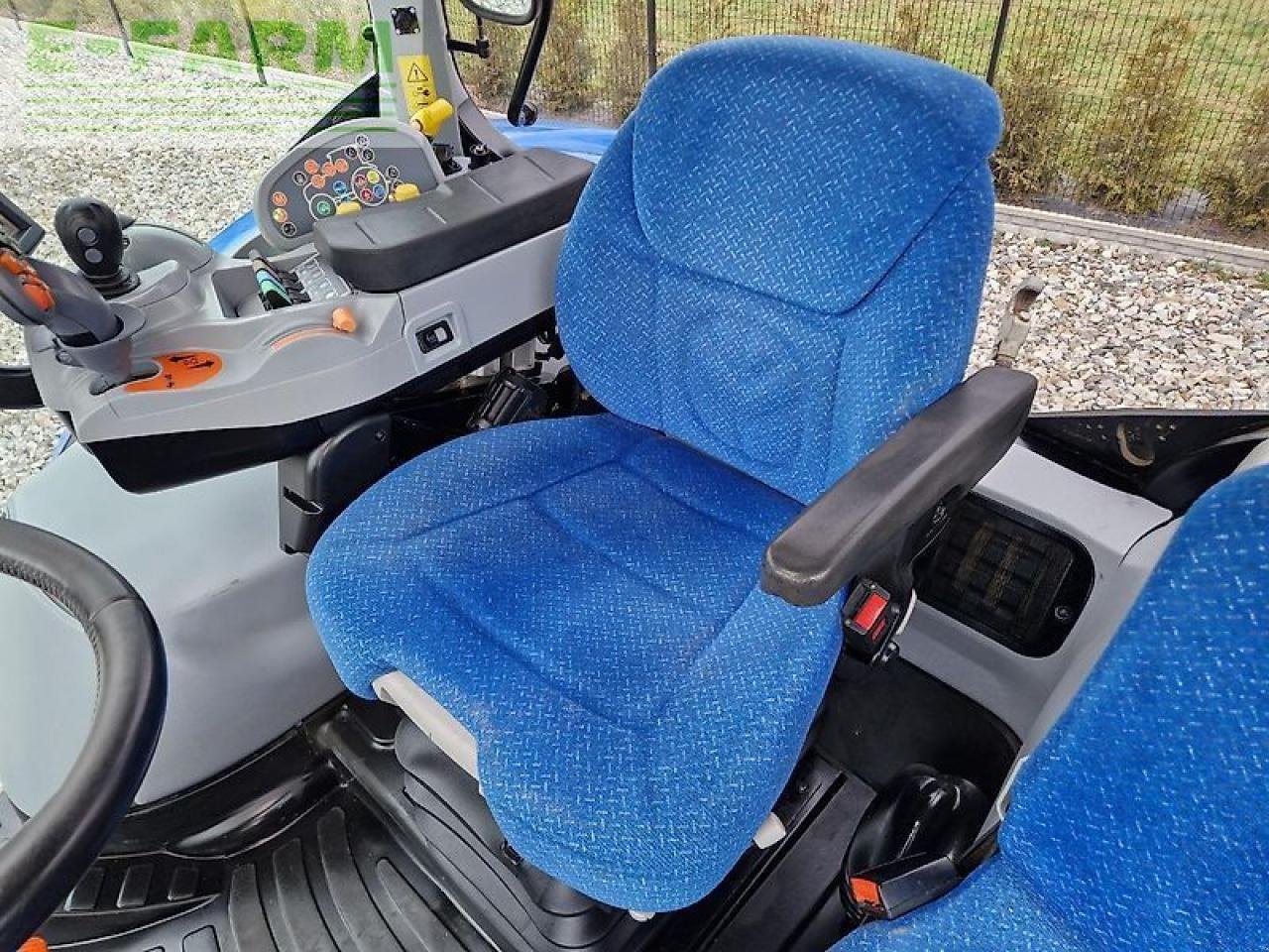 Traktor des Typs New Holland t7.200 autocommand, Gebrauchtmaschine in ZELOW (Bild 15)