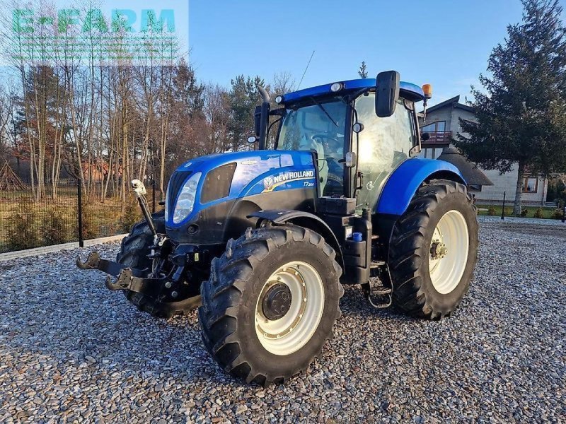 Traktor of the type New Holland t7.200 autocommand, Gebrauchtmaschine in ZELOW (Picture 1)