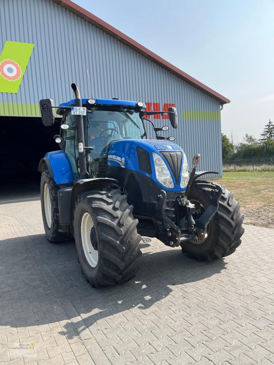 Traktor of the type New Holland T7.200 POWERCOMMAND, Gebrauchtmaschine in Schora (Picture 3)