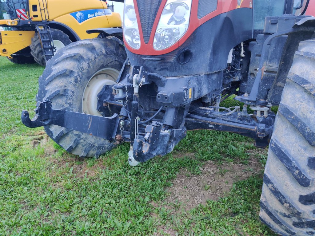 Traktor of the type New Holland T7.200, Gebrauchtmaschine in VERT TOULON (Picture 4)