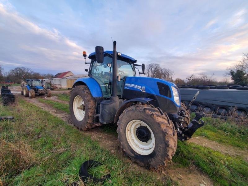 Traktor tipa New Holland T7.200APC, Gebrauchtmaschine u BRAY en Val (Slika 3)