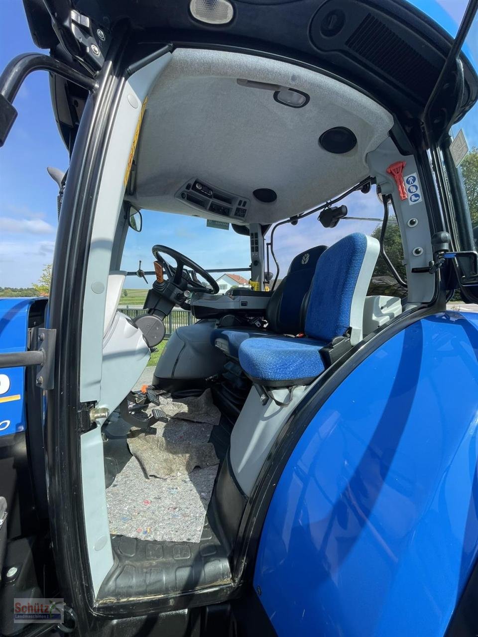 Traktor typu New Holland T7.210 AC, GPS RTK,  225cm Spur Pflegeschlepper, Gebrauchtmaschine w Schierling (Zdjęcie 13)