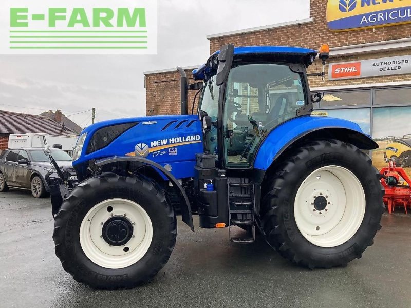 Traktor of the type New Holland t7.210 auto command, Gebrauchtmaschine in SHREWSBURRY (Picture 1)