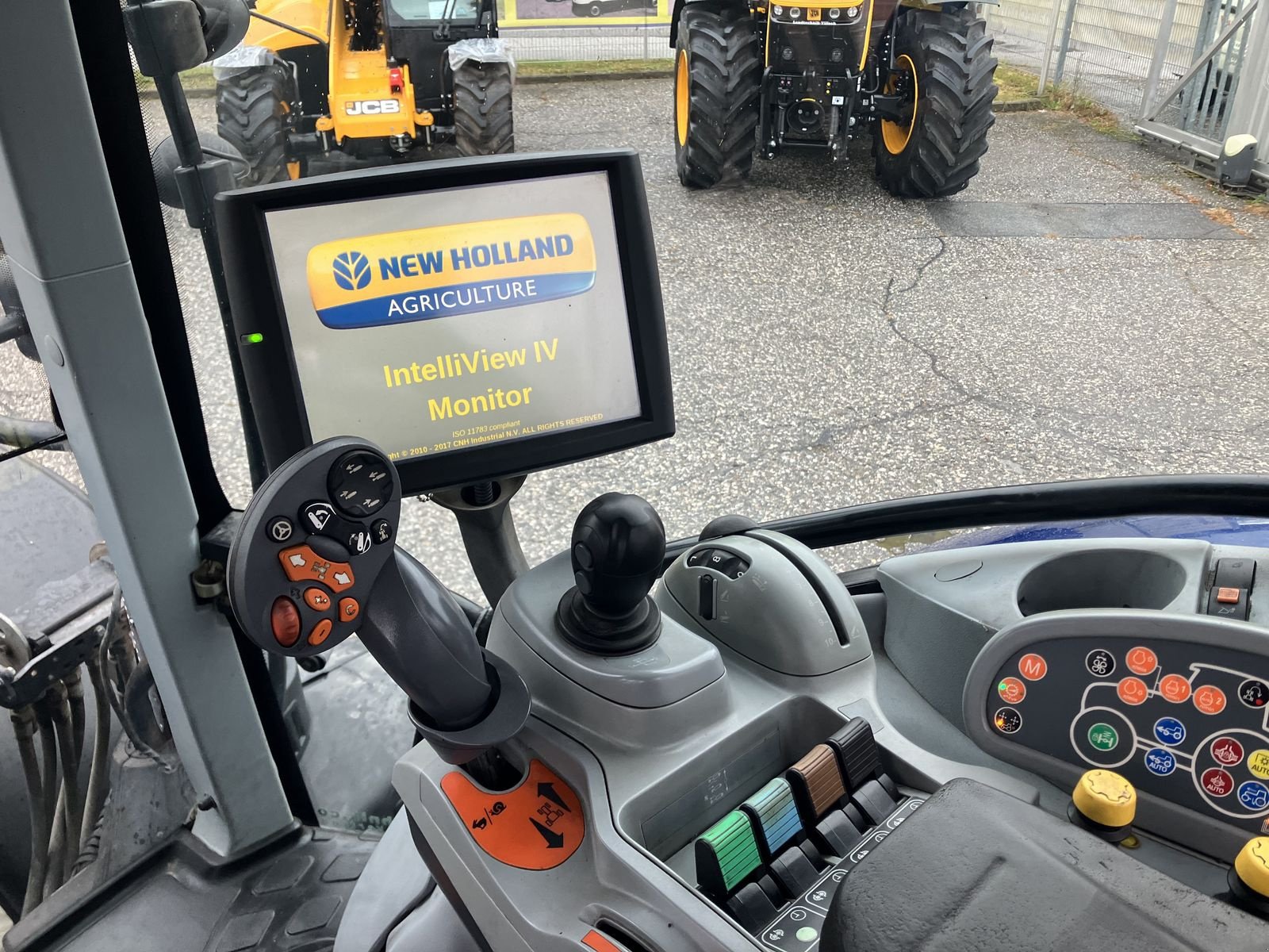 Traktor a típus New Holland T7.210 Auto Command, Gebrauchtmaschine ekkor: Villach (Kép 8)