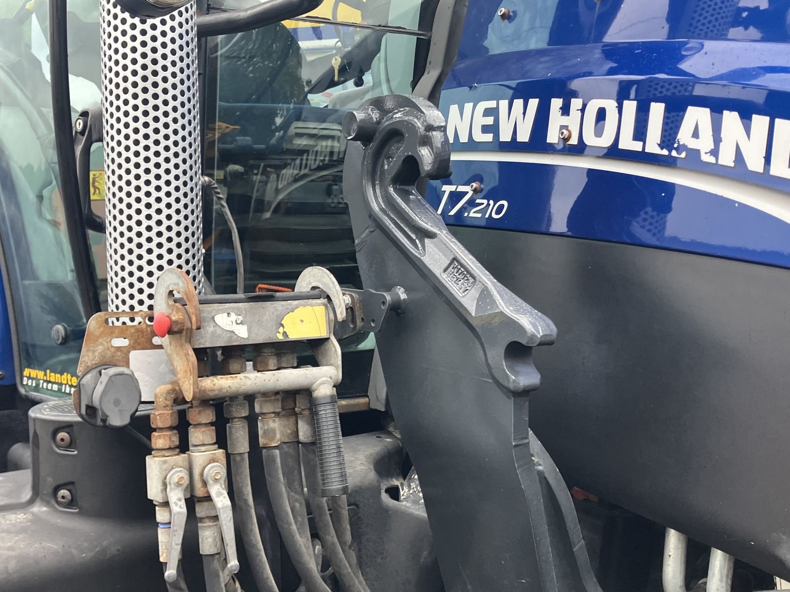 Traktor van het type New Holland T7.210 Auto Command, Gebrauchtmaschine in Villach (Foto 5)