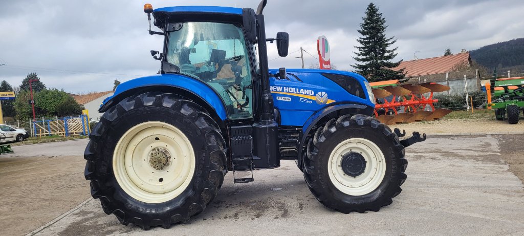 Traktor typu New Holland T7.210 PC SW 2, Gebrauchtmaschine w Saint-Nabord (Zdjęcie 4)