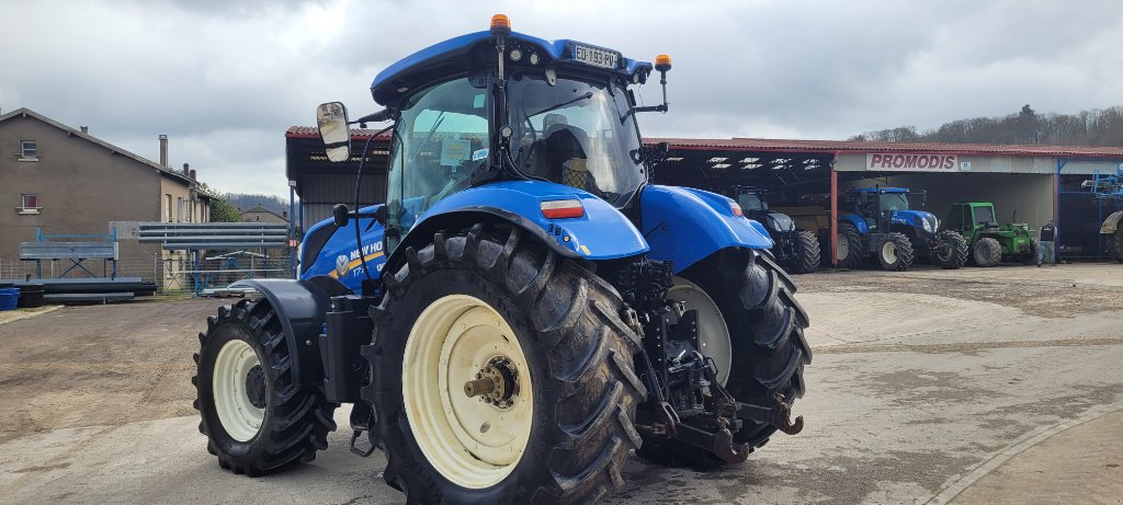 Traktor of the type New Holland T7.210 PC SW 2, Gebrauchtmaschine in MANDRES-SUR-VAIR (Picture 8)