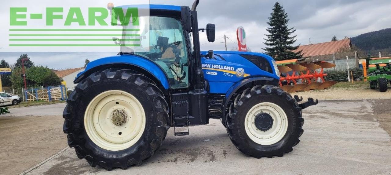 Traktor des Typs New Holland t7.210 pc sw 2, Gebrauchtmaschine in CHAUVONCOURT (Bild 4)