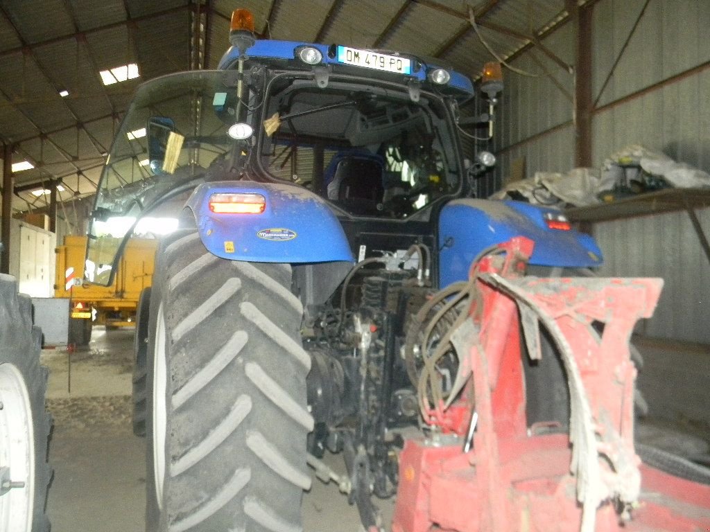 Traktor typu New Holland T7.210 POWER, Gebrauchtmaschine v ENNEZAT (Obrázok 3)