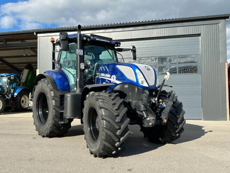 Traktor of the type New Holland T7.210 Range command 50 km/h, Gebrauchtmaschine in BENNEKOM