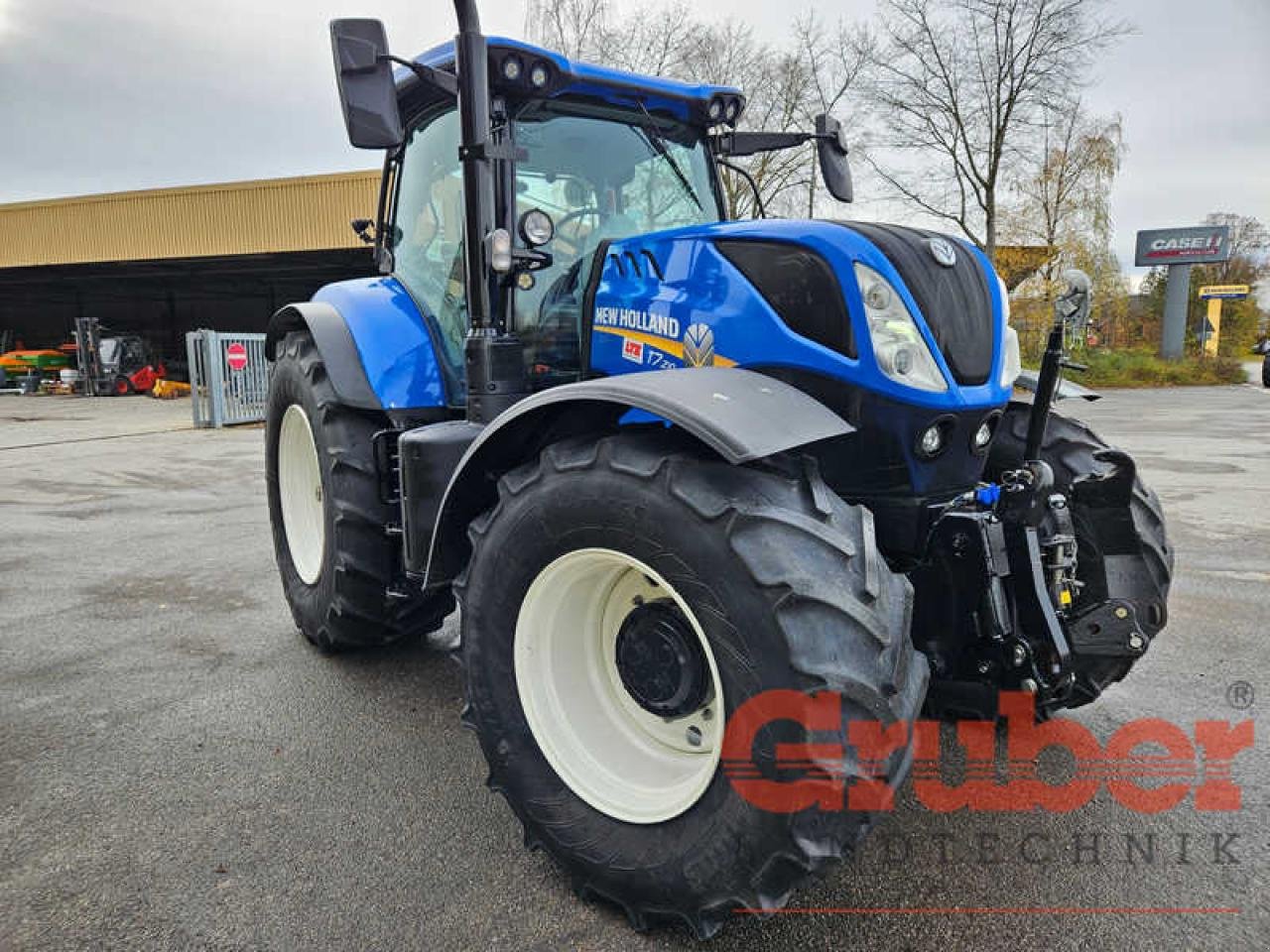 Traktor des Typs New Holland T7.210 SWII MY18, Gebrauchtmaschine in Ampfing (Bild 2)