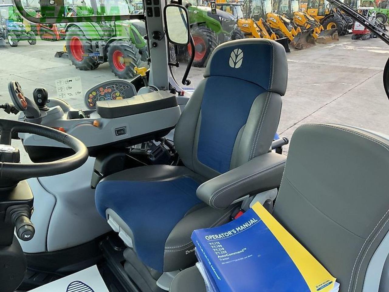 Traktor Türe ait New Holland t7.210 tractor (st21672), Gebrauchtmaschine içinde SHAFTESBURY (resim 24)