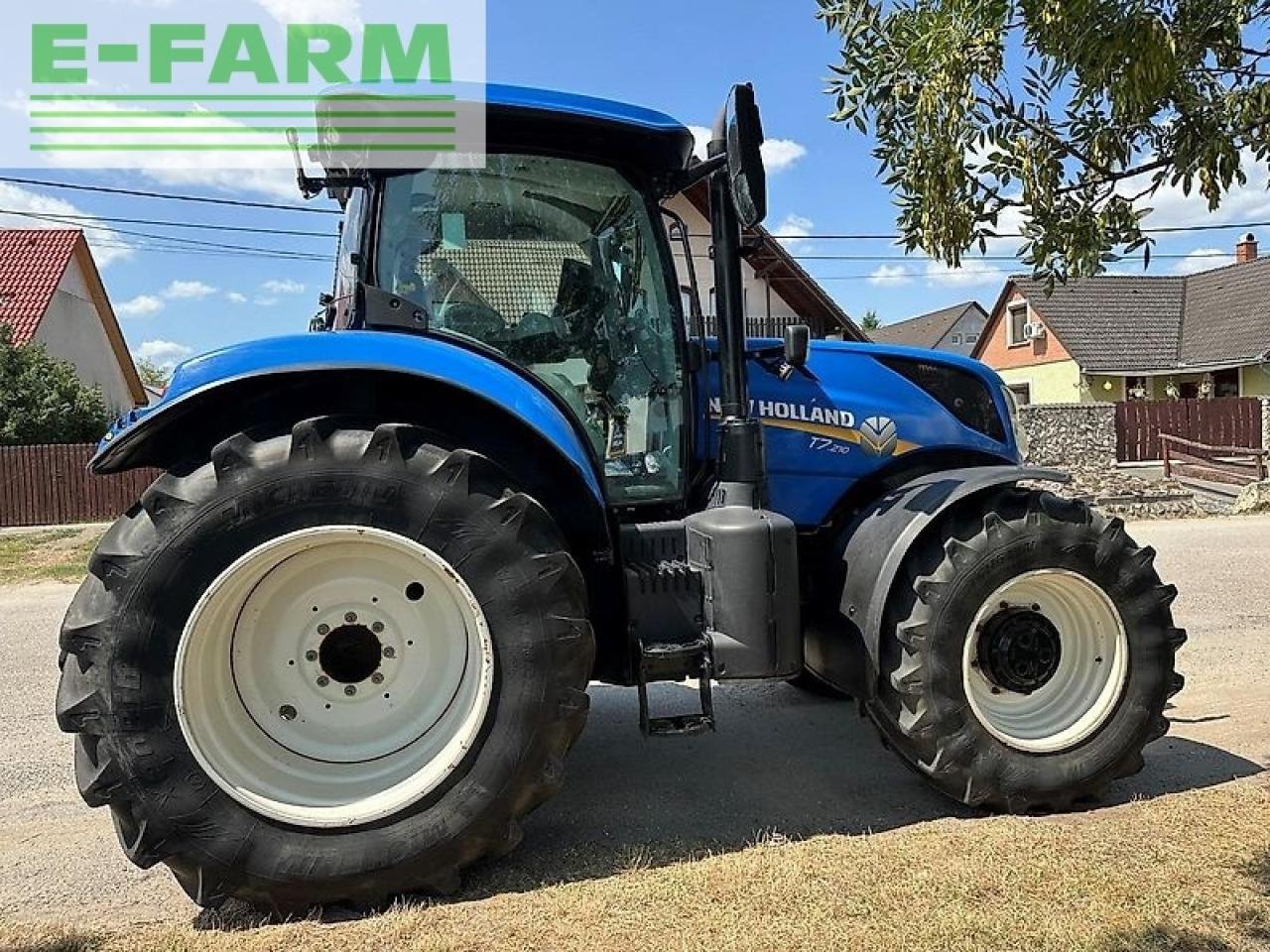 Traktor du type New Holland t7.210, Gebrauchtmaschine en SZEGED (Photo 7)