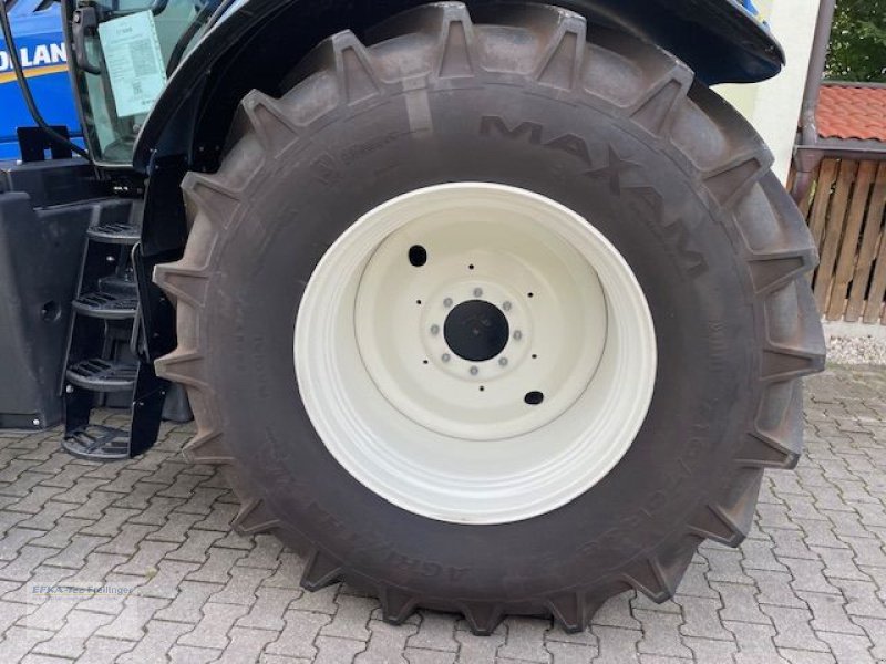 Traktor van het type New Holland T7.210, Neumaschine in Obing (Foto 4)