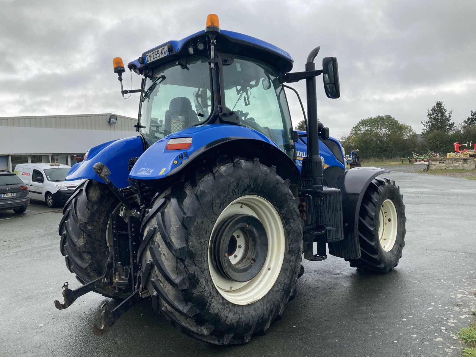 Traktor Türe ait New Holland T7.210, Gebrauchtmaschine içinde ST CLEMENT DE LA PLACE (resim 4)