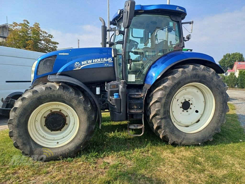 Traktor Türe ait New Holland T7.210, Gebrauchtmaschine içinde Lütjenburg (resim 2)