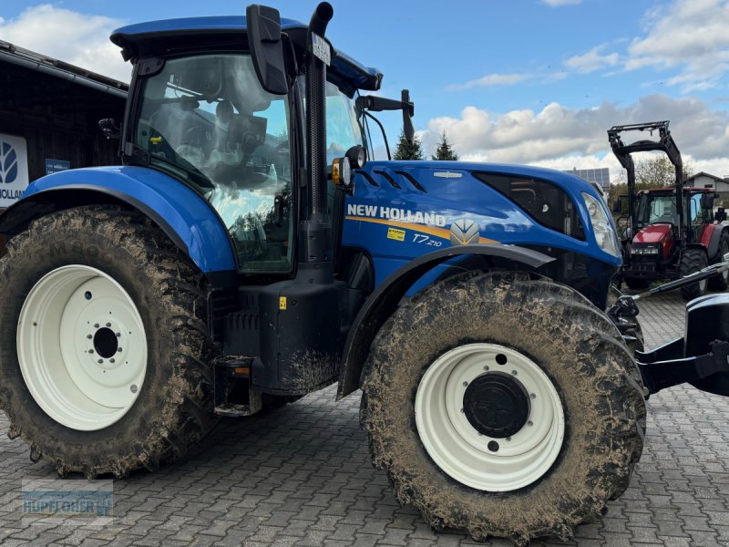 Traktor van het type New Holland T7.210, Gebrauchtmaschine in Vilshofen