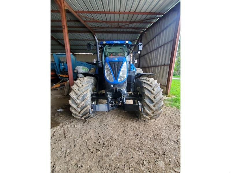 Traktor typu New Holland T7.210AC, Gebrauchtmaschine w BRAY en Val (Zdjęcie 2)