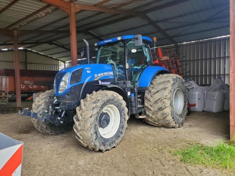 Traktor Türe ait New Holland T7.210AC, Gebrauchtmaschine içinde BRAY en Val (resim 1)