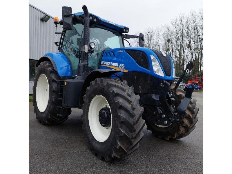 Traktor του τύπου New Holland T7210AC, Gebrauchtmaschine σε PLUMELEC (Φωτογραφία 1)