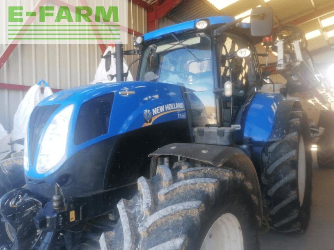 Traktor del tipo New Holland t7.210ac, Gebrauchtmaschine In CHAUVONCOURT (Immagine 2)