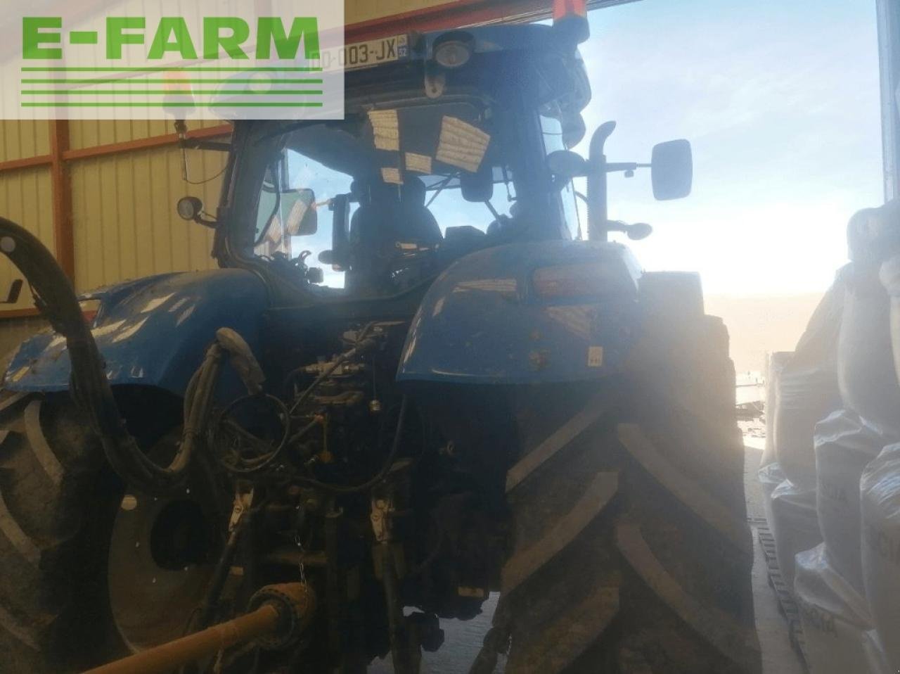 Traktor del tipo New Holland t7.210ac, Gebrauchtmaschine en CHAUVONCOURT (Imagen 3)