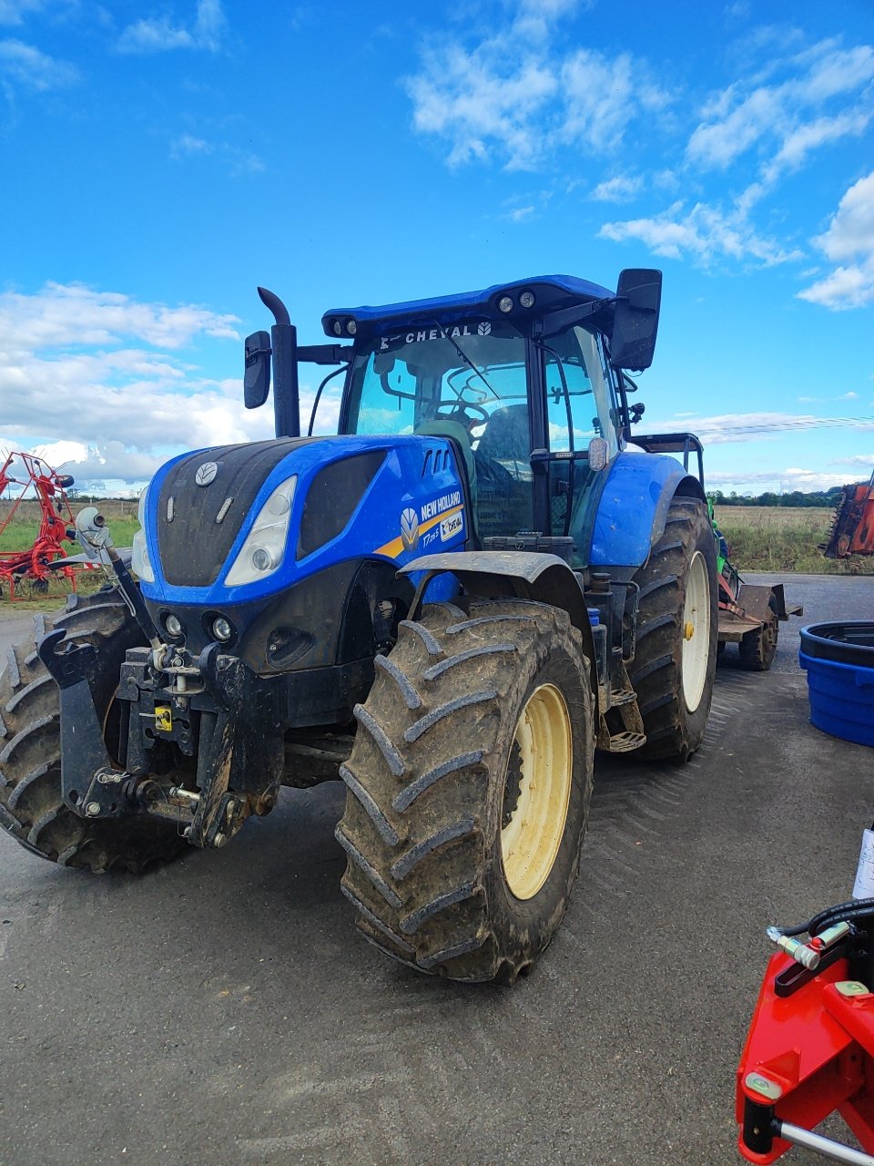 Traktor типа New Holland T7.215S, Gebrauchtmaschine в STENAY (Фотография 1)