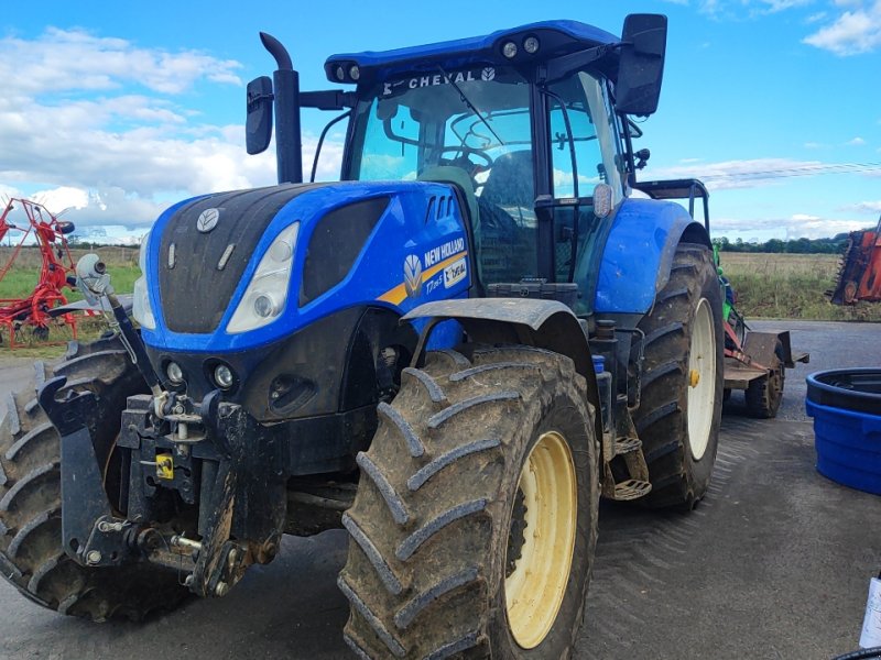 Traktor of the type New Holland T7.215S, Gebrauchtmaschine in STENAY (Picture 1)