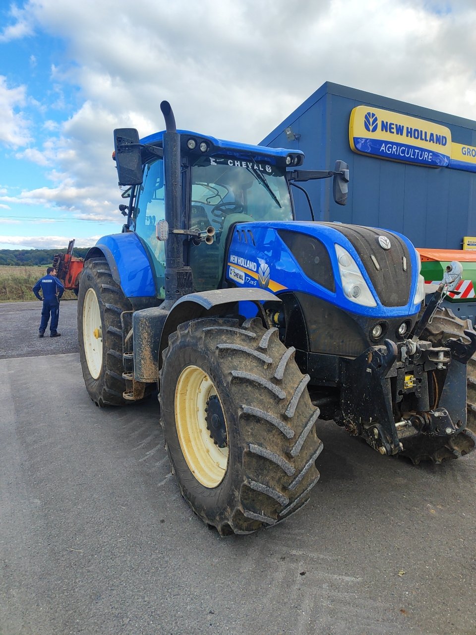 Traktor типа New Holland T7.215S, Gebrauchtmaschine в STENAY (Фотография 2)