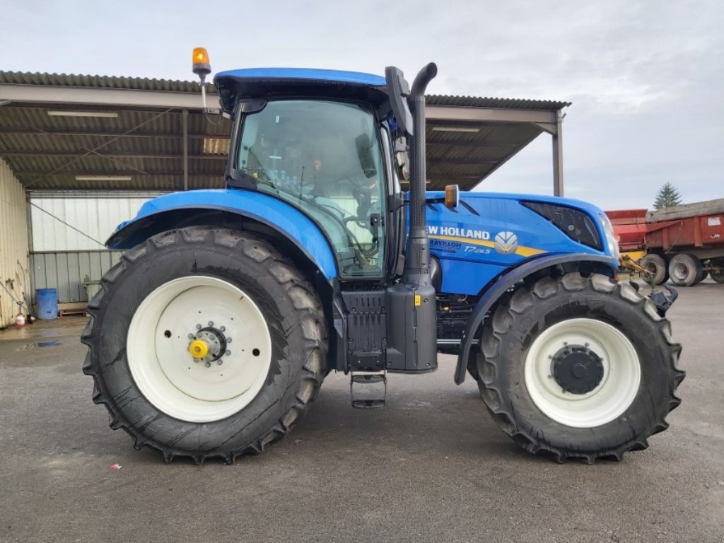 Traktor du type New Holland T7.215s, Gebrauchtmaschine en VERT TOULON (Photo 8)