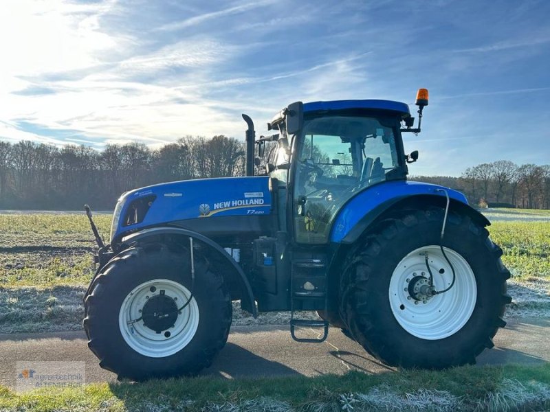 Traktor of the type New Holland T7.220 AC mit Trimble Lenksystem RTK, Gebrauchtmaschine in Altenberge (Picture 1)