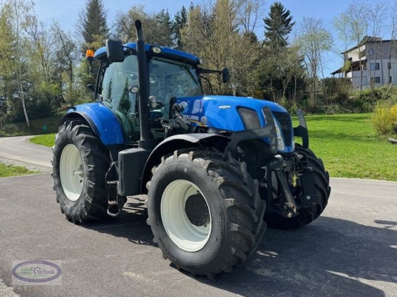 Traktor van het type New Holland T7.220 Auto Command, Gebrauchtmaschine in Münzkirchen (Foto 5)