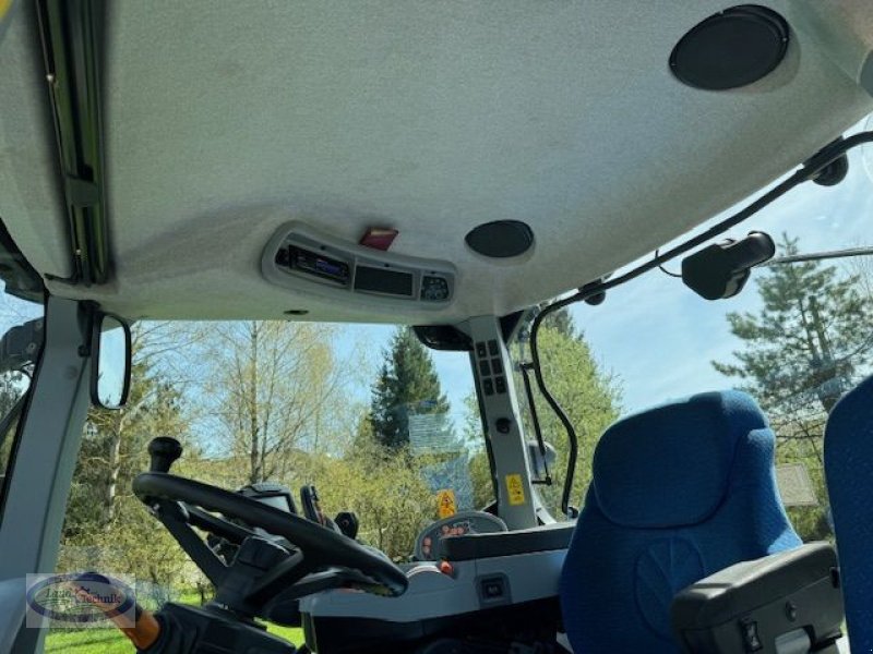 Traktor van het type New Holland T7.220 Auto Command, Gebrauchtmaschine in Münzkirchen (Foto 16)