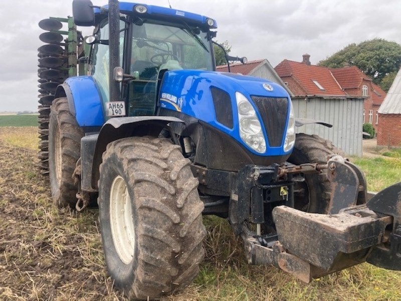 Traktor typu New Holland T7.220 CLASSIC, Gebrauchtmaschine v Thisted (Obrázek 1)