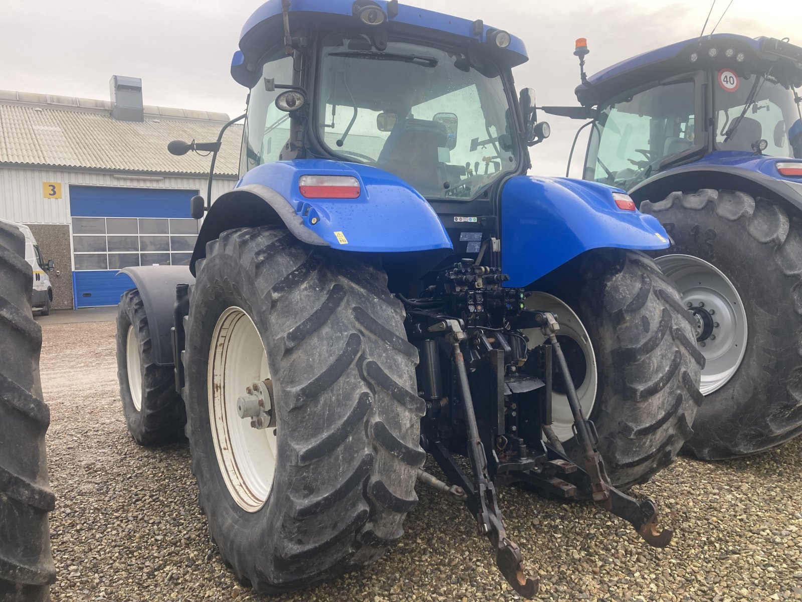 Traktor van het type New Holland T7.220 CLASSIC, Gebrauchtmaschine in Thisted (Foto 3)