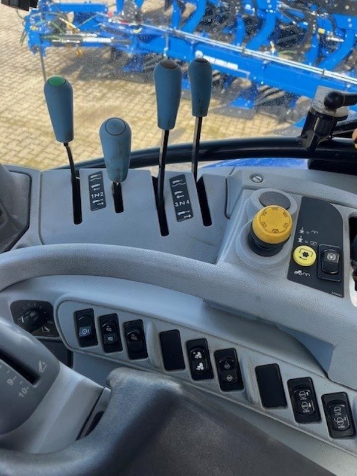 Traktor Türe ait New Holland T7.220 PC CLASIC, Gebrauchtmaschine içinde Maribo (resim 8)