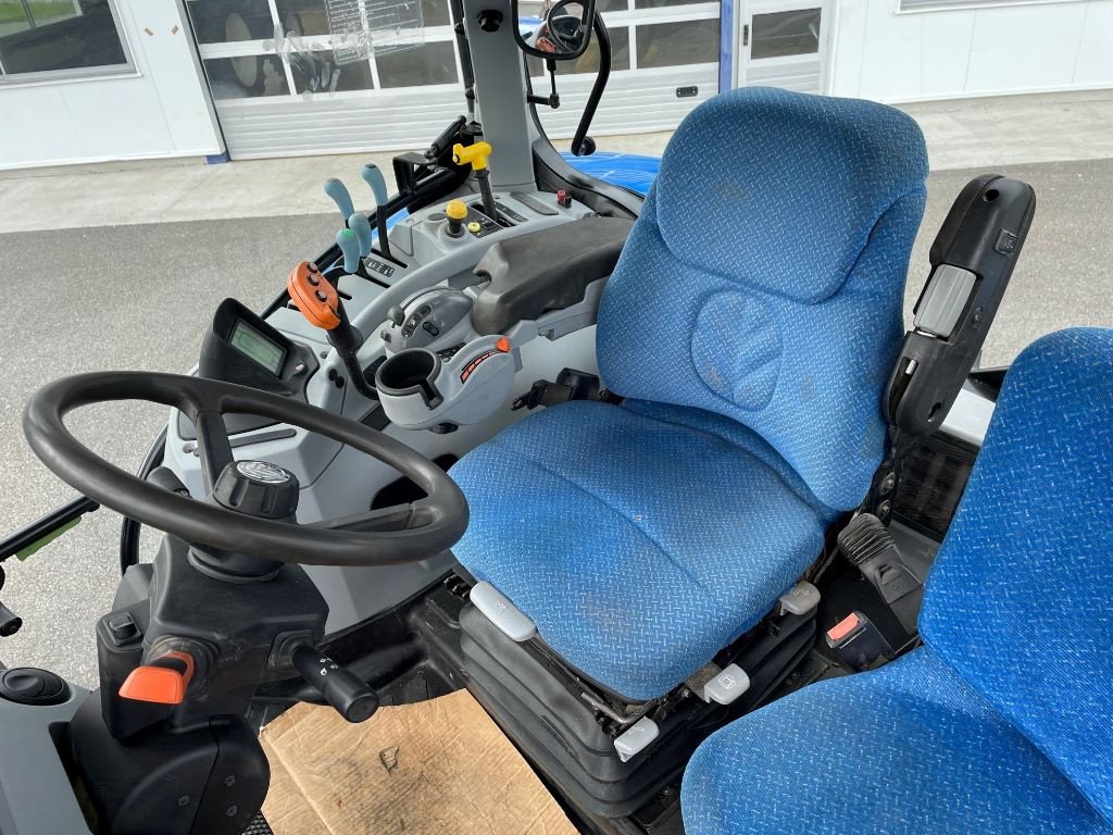 Traktor a típus New Holland T7.220 PC, Gebrauchtmaschine ekkor: Montauban (Kép 9)