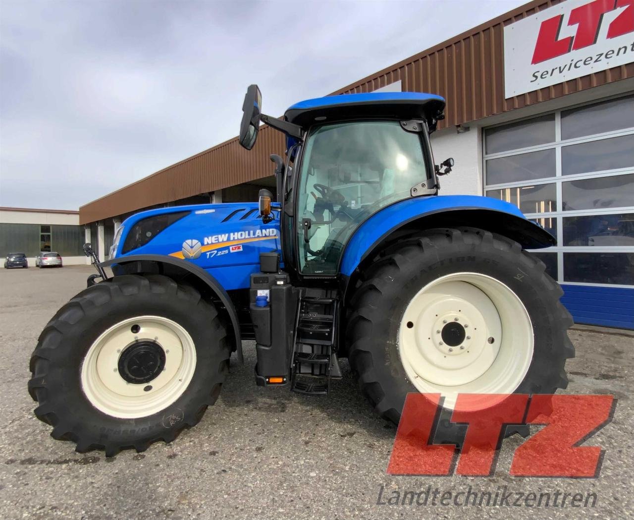 Traktor του τύπου New Holland T7.225 AC STAGE V, Neumaschine σε Ampfing (Φωτογραφία 5)